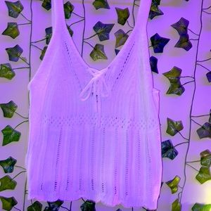 Very cute top that’s knitted